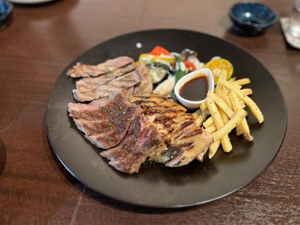 和琉ダイニング 肉×魚 ひなた