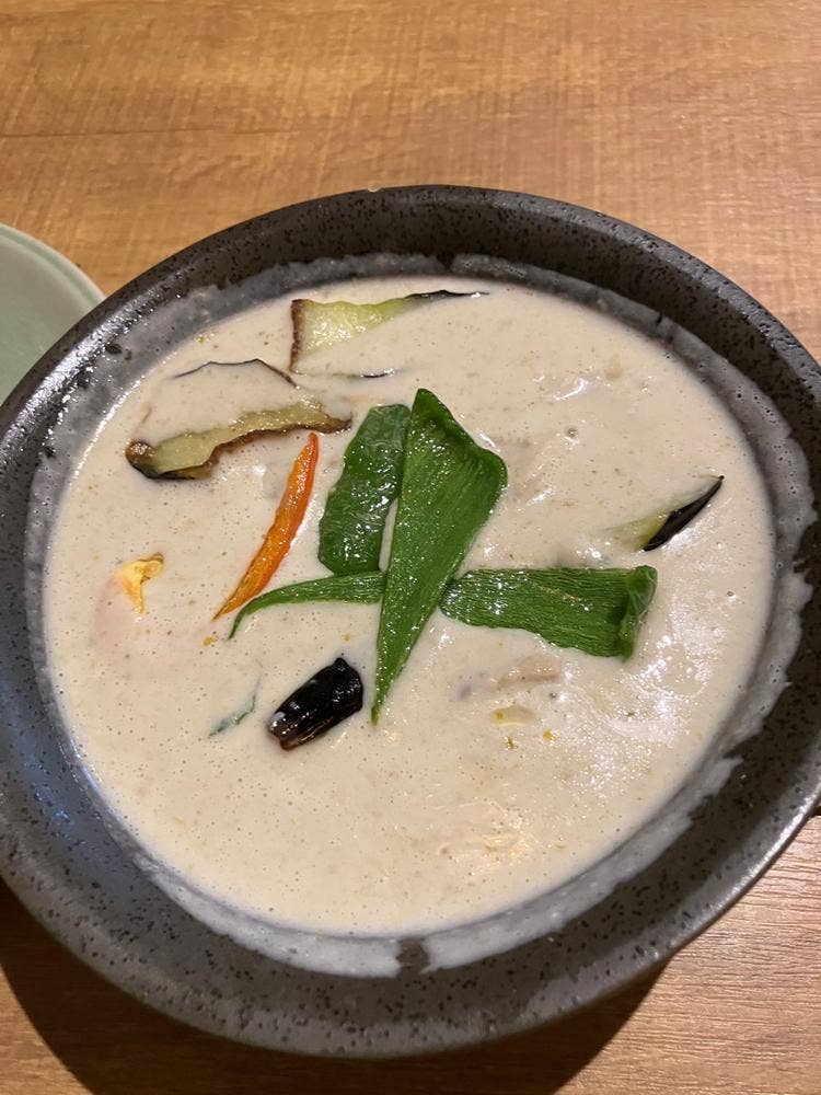 タイ屋台料理&ヌードル オシャ