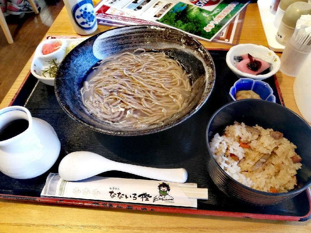 お食事処 なないろ樫 道の駅奥大山