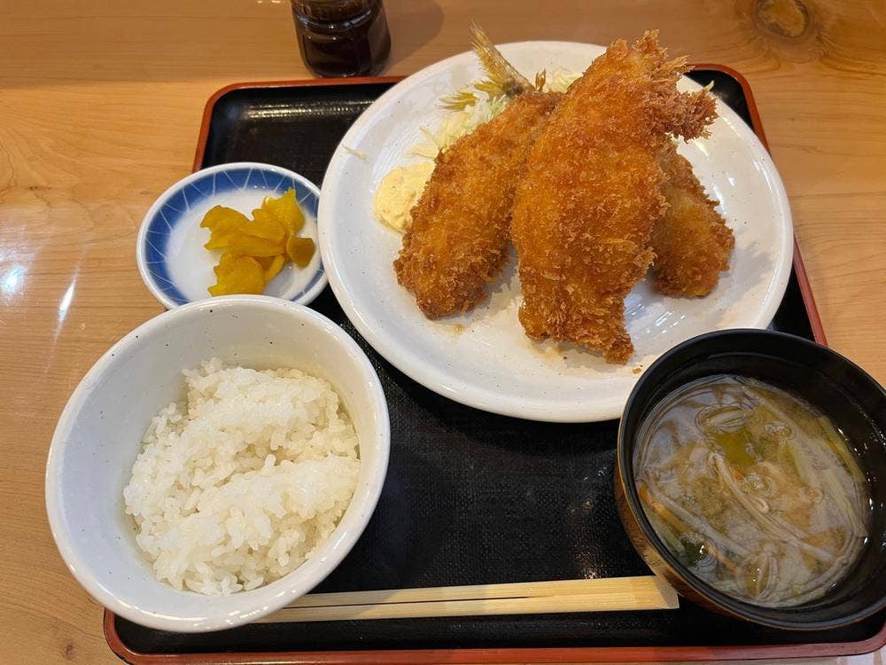 萩の間 昼の間