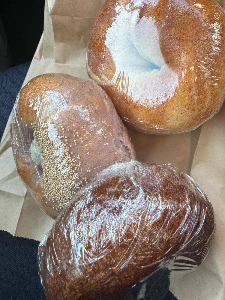 CHERRY BAGEL