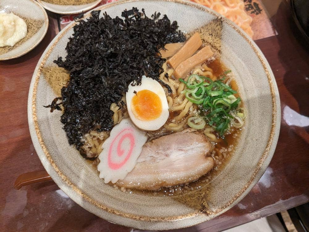 越後秘蔵麺 無尽蔵 外伝 たかさき家