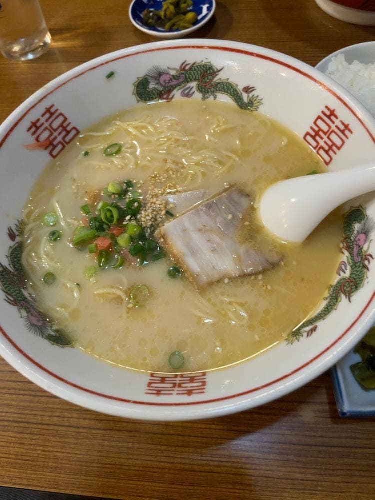 博多とんこつラーメン