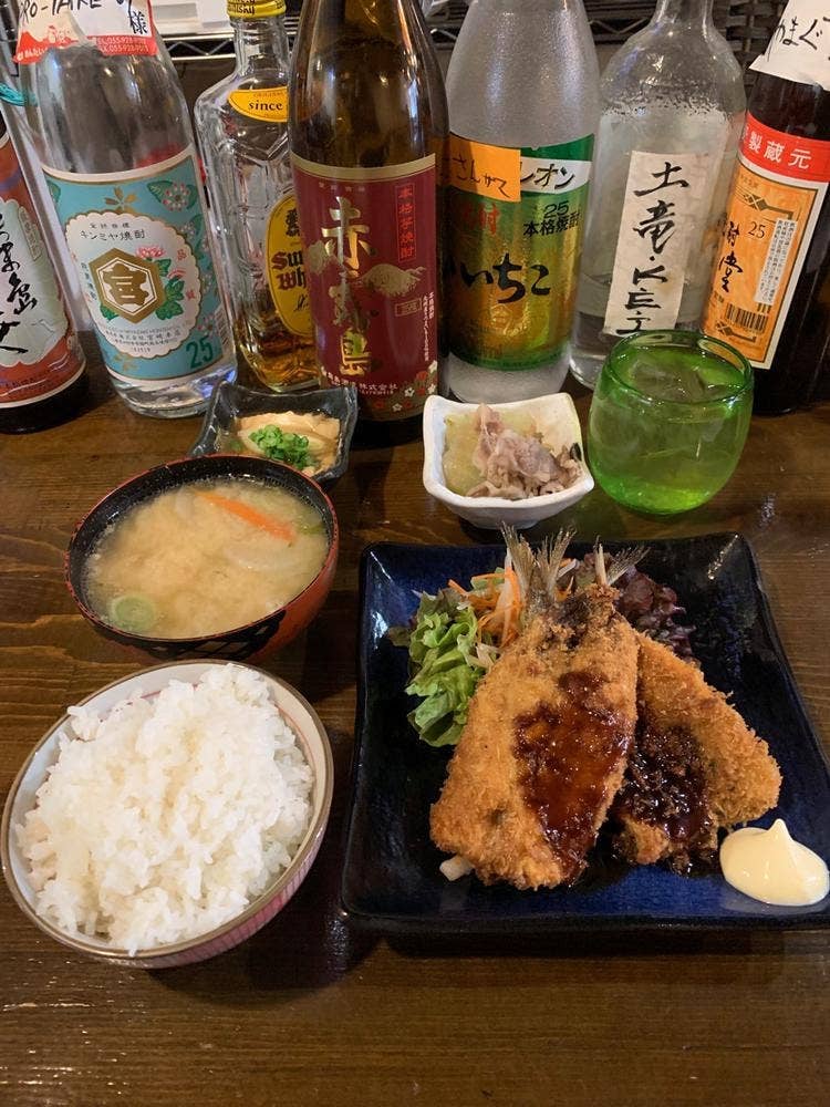 飲み処食い処 わら家