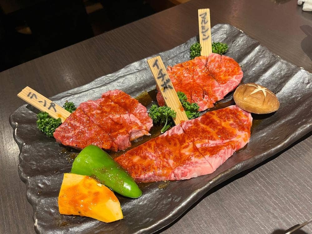 焼肉丸萬
