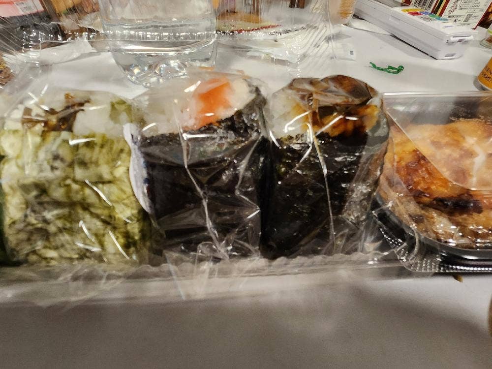 おにぎり仁多屋 本通店