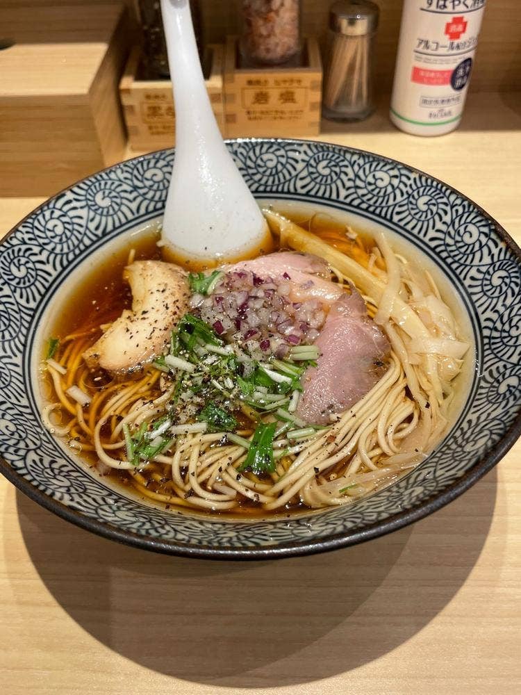 地鶏と金目鯛中華そば 榊