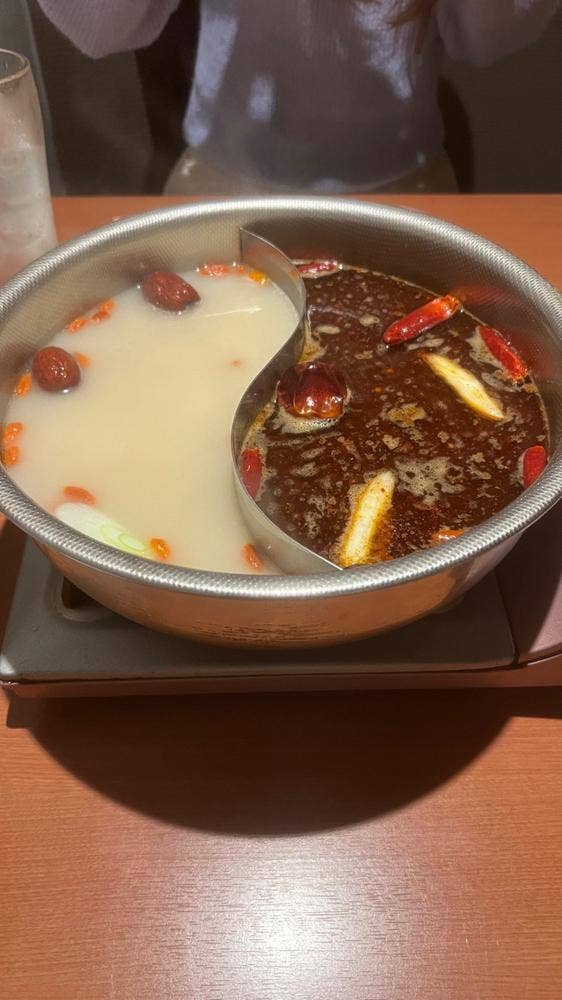 四川火鍋専門店 かゑん