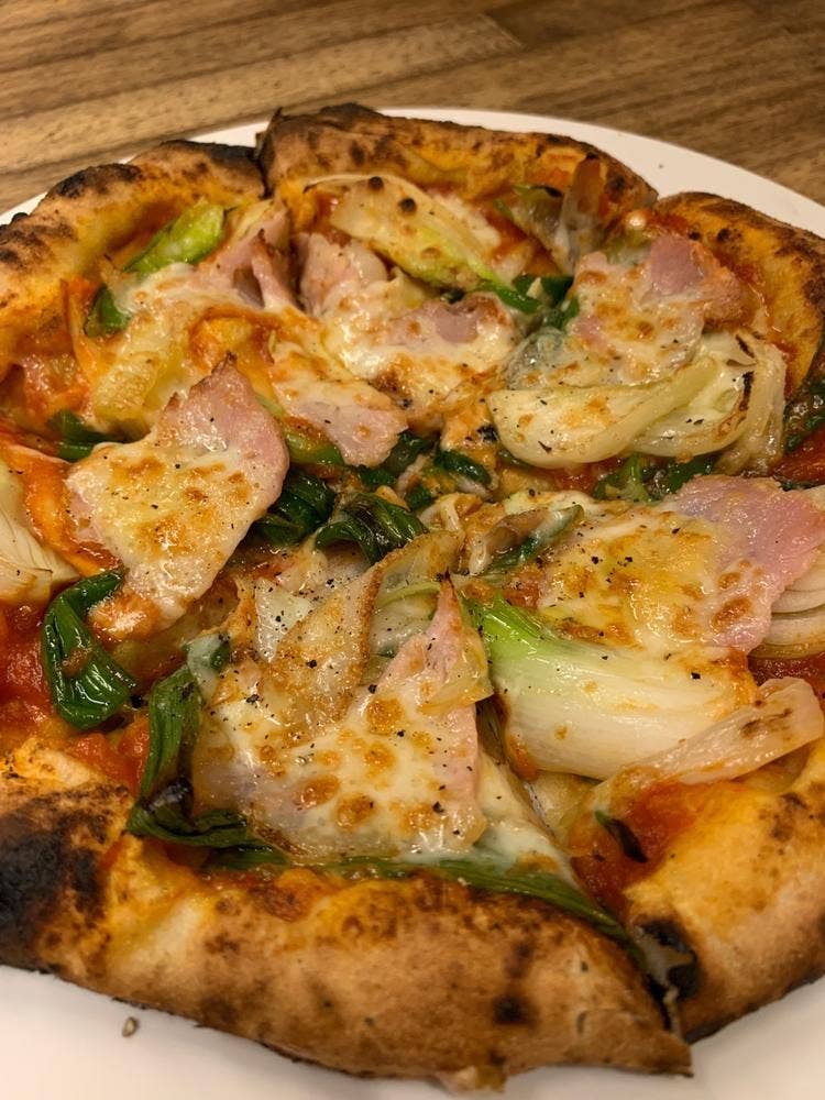 究極のハンバーグと窯焼きピザ trinity&夙川桜庵