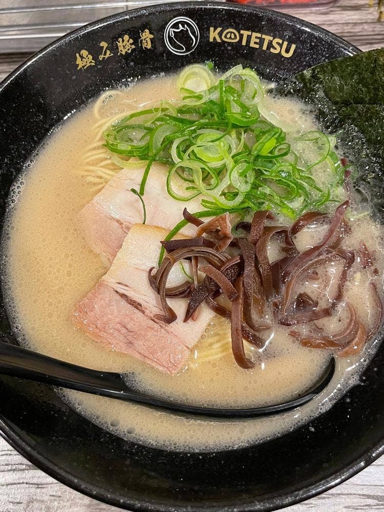 極み豚骨 虎徹