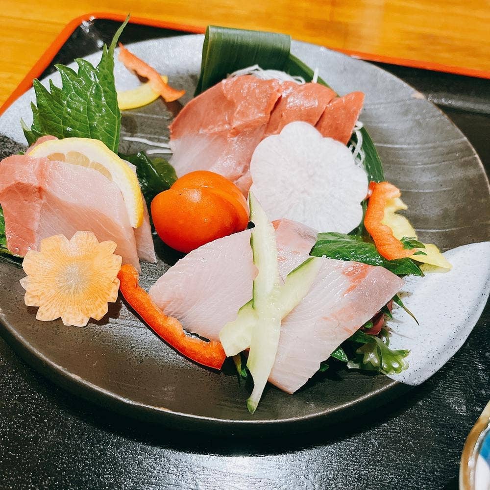 レストラン あじさい館
