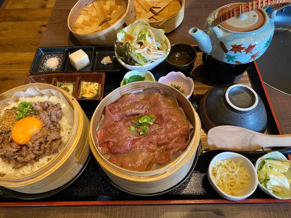 炭火焼肉 華炎