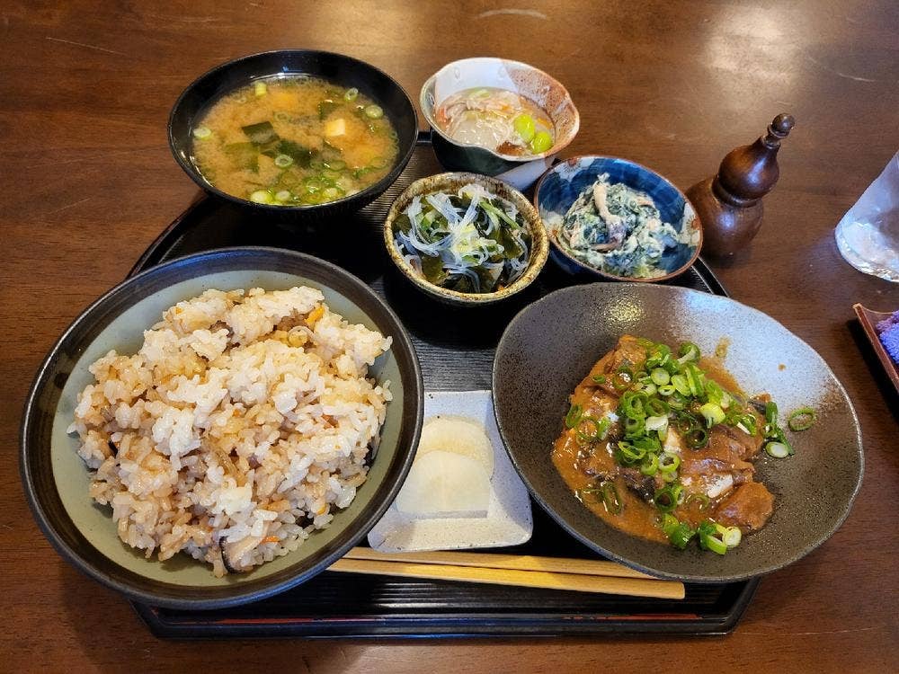 ごんべ