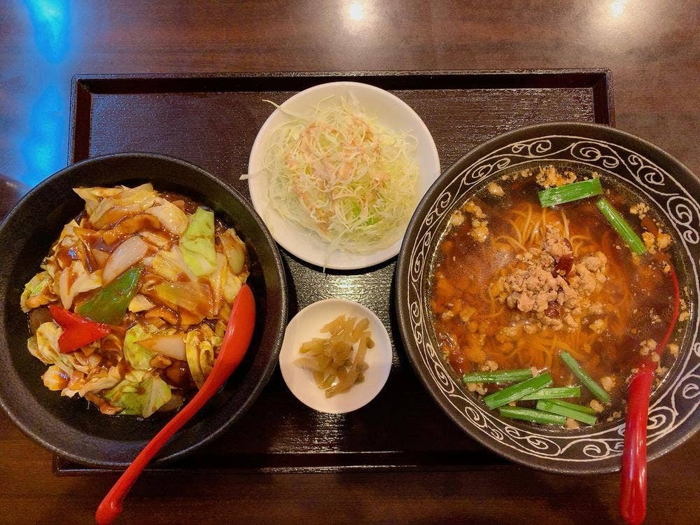 莉々餃子