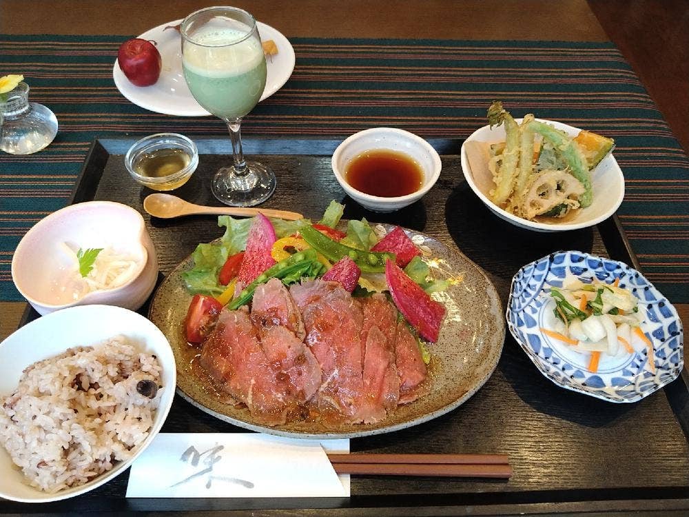 カフェ じぇりびんず