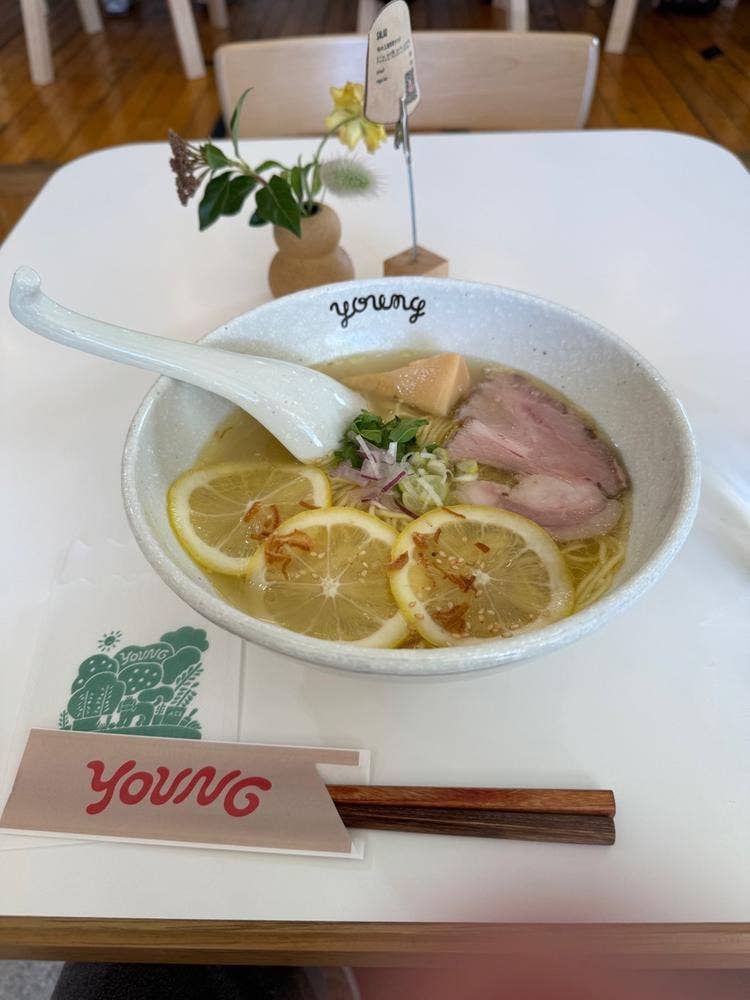 ラーメンやんぐ