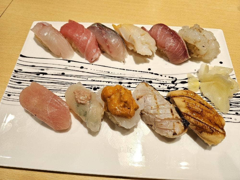 鮨 歴々 近江町店