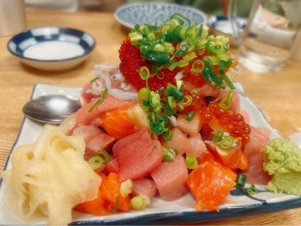 大衆すし酒場 じんべえ太郎 川越西口店