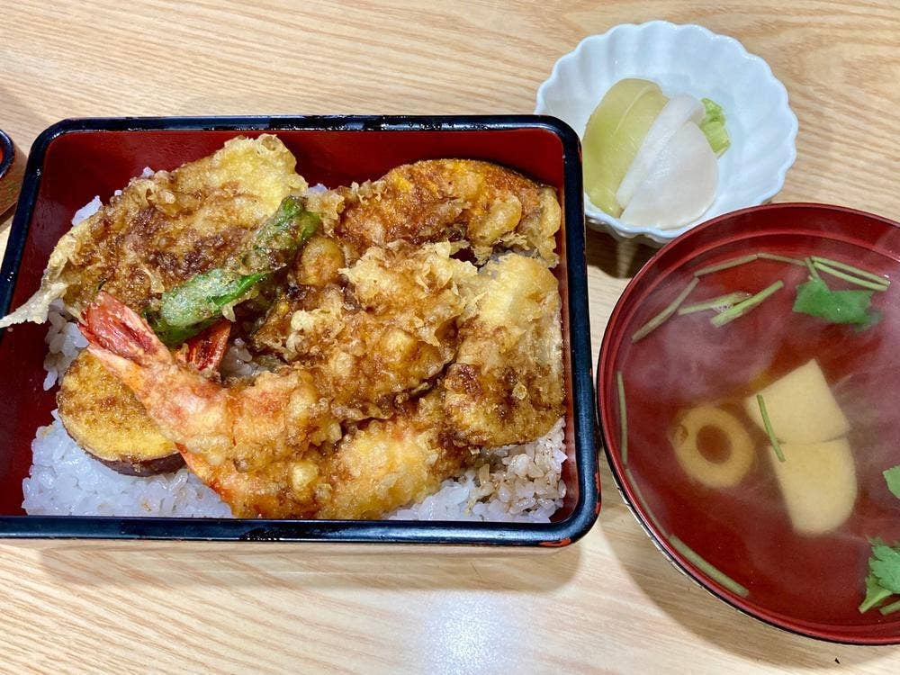 うな政