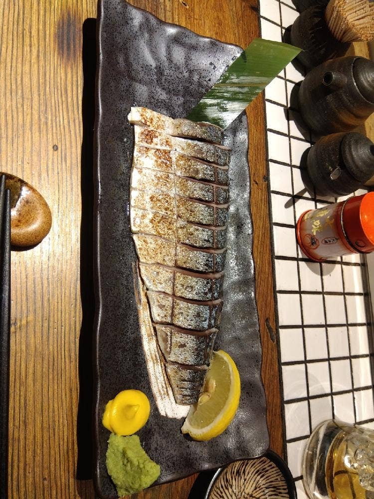 トリとヤサイとサケ ともやん