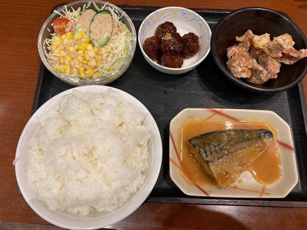 たまも食堂