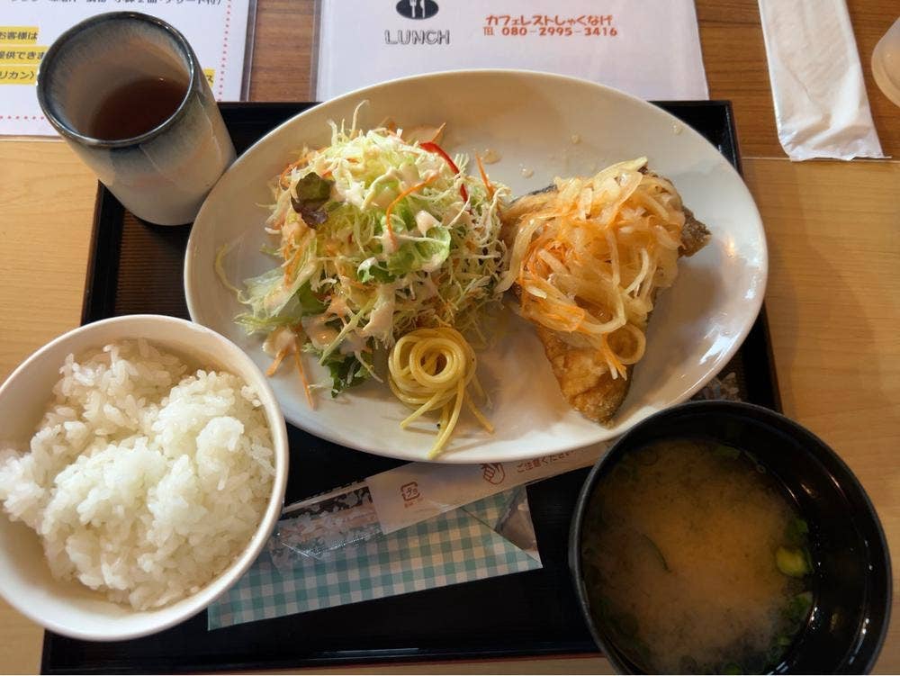 CAFEレスト しゃくなげ