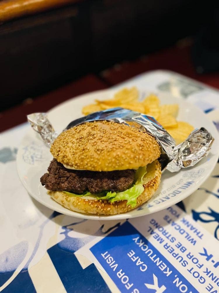 U・K WILDCATS CAFE 高井田本店