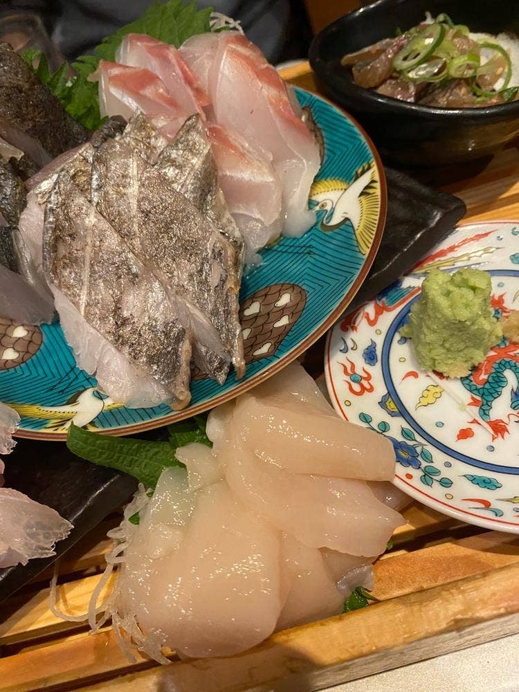 魚と酒 はなたれ 丸の内本店