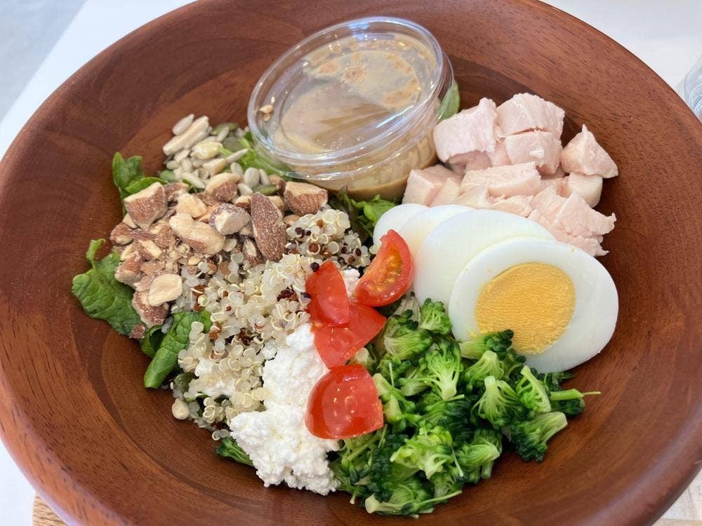 GH SALAD 西宮店