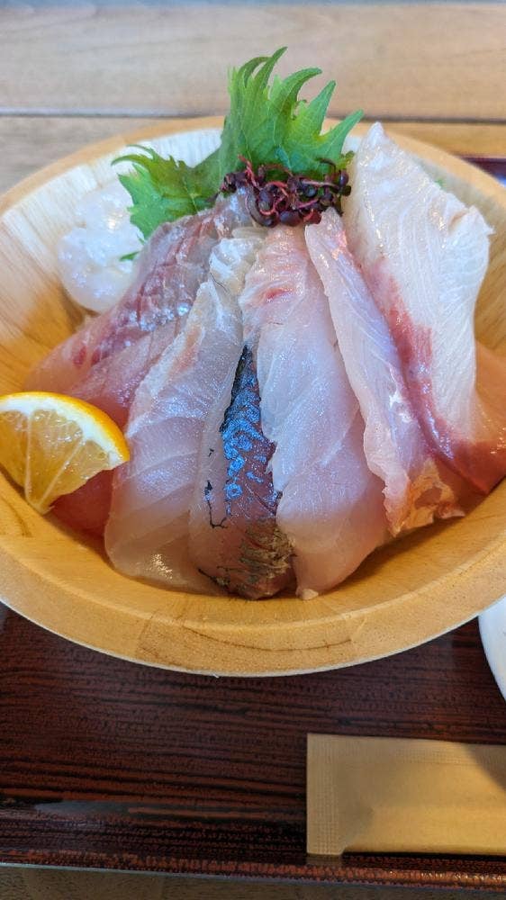 夢古道おわせ 海鮮レストラン・イサバヤ