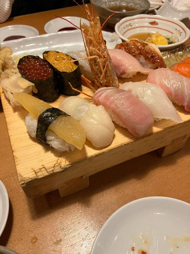 や台ずし 新瑞橋町