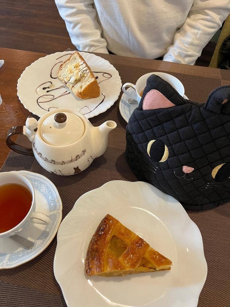 よりみちカフェ にゃん&ピース
