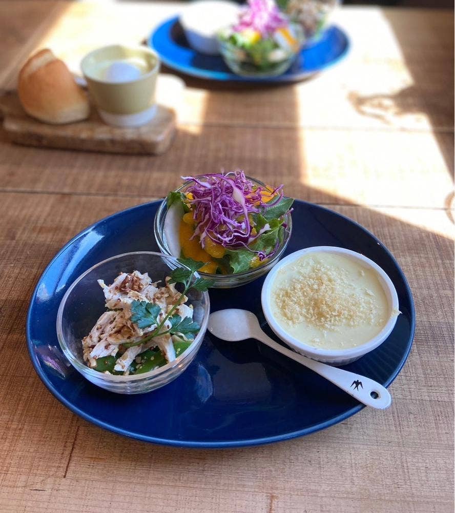 pino cafe & meal