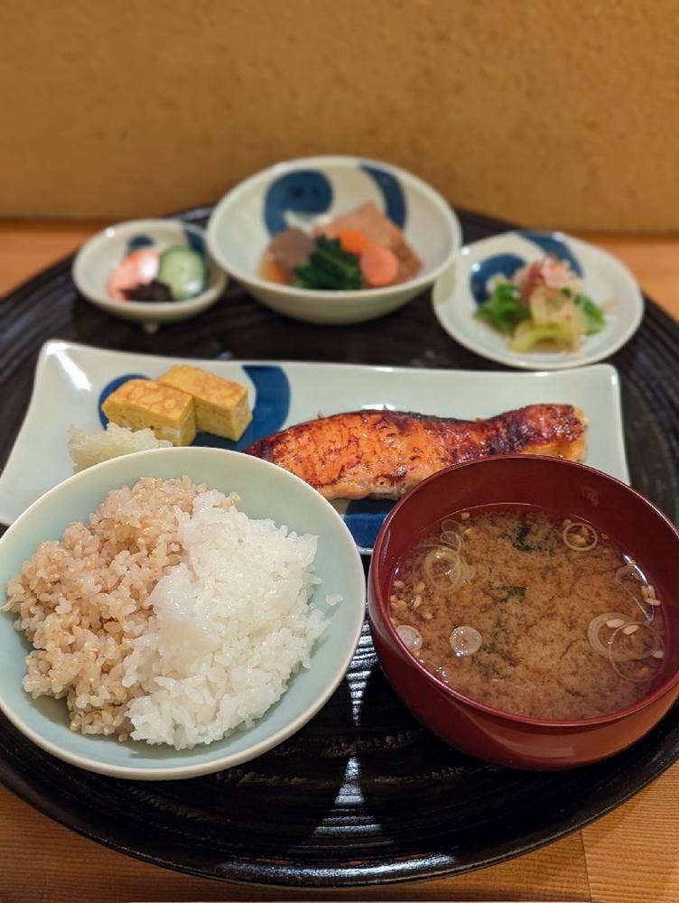 一汁三菜