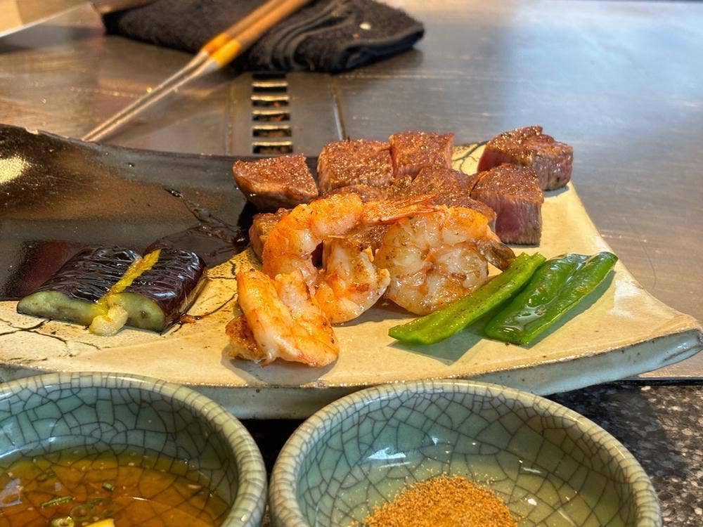 ステーキハウス ライおン 本店