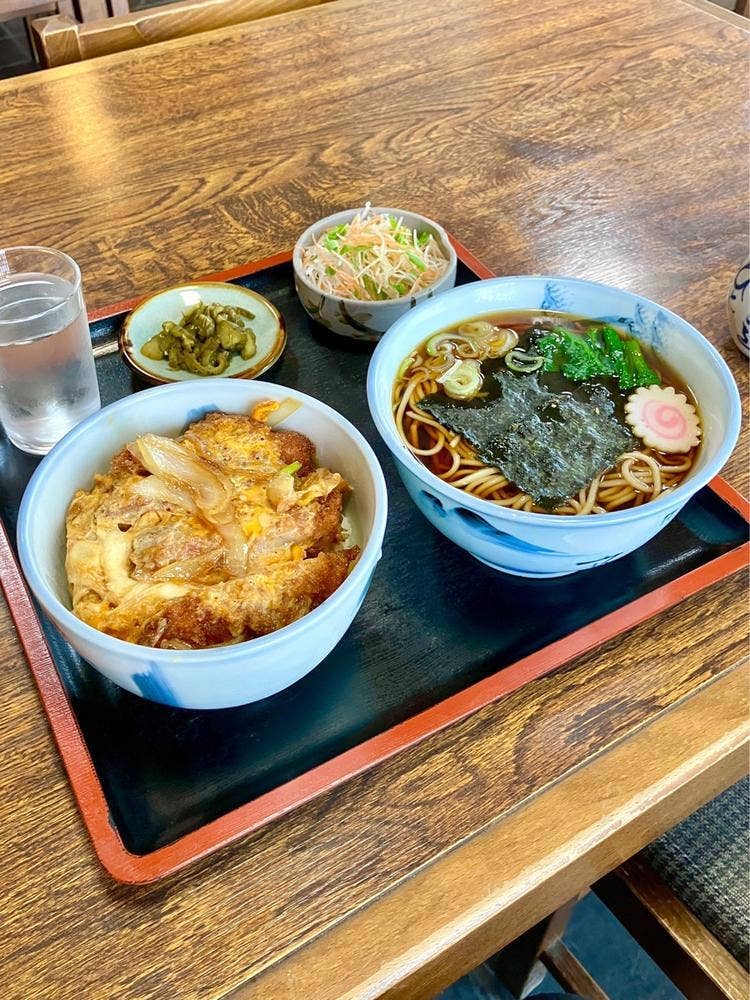 花屋そば店