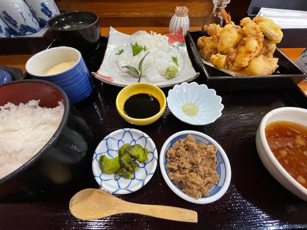 お食事処 さかな工房