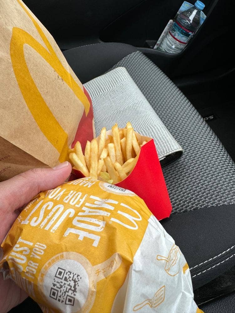 マクドナルド 8号線燕三条店