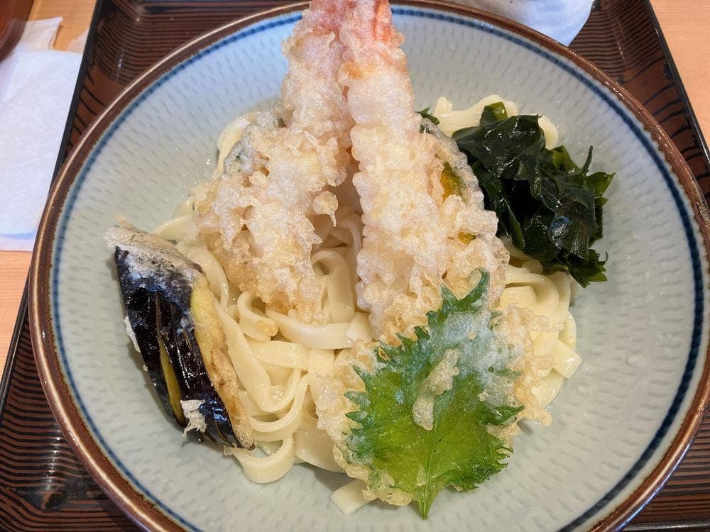 吉田麺業千音寺店