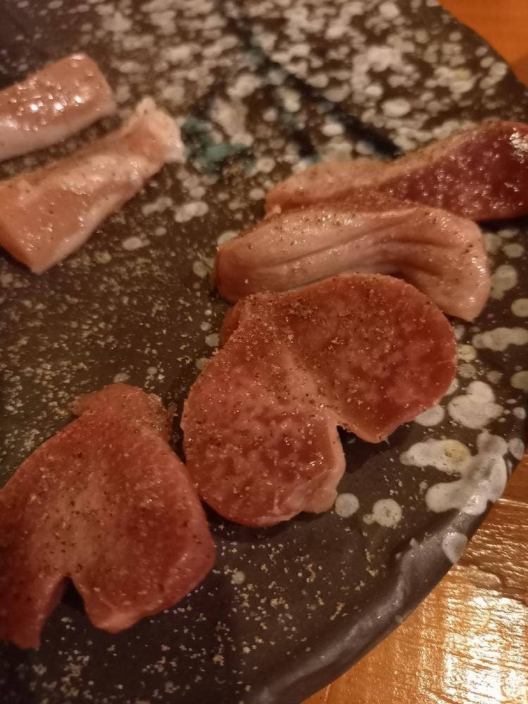 焼肉鳥 すみれ