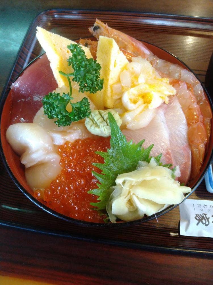 伊澤家