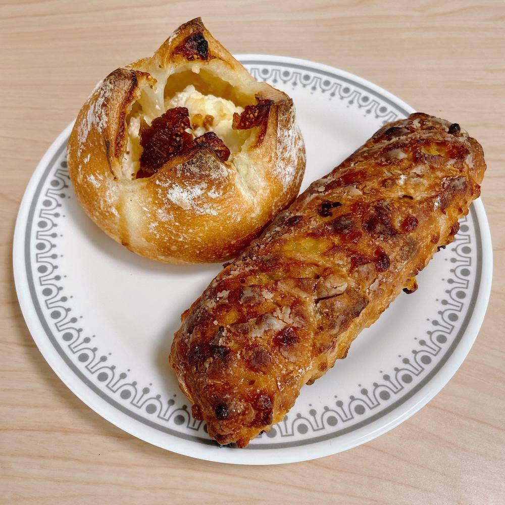 カラスパン