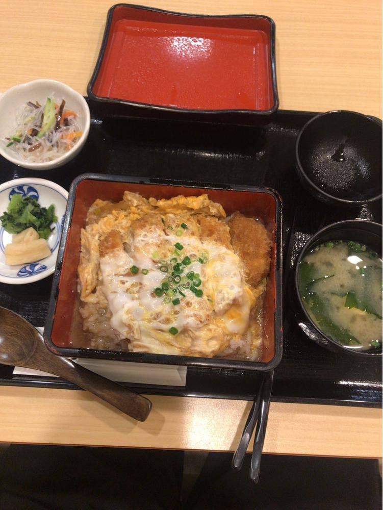 黒豚かつ処 霧島