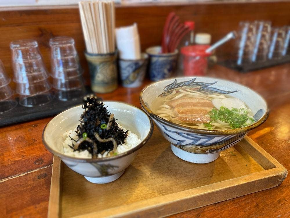 木灰そば とらや