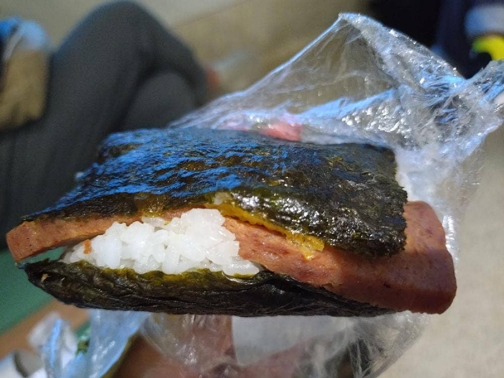 コンビニ シャロン