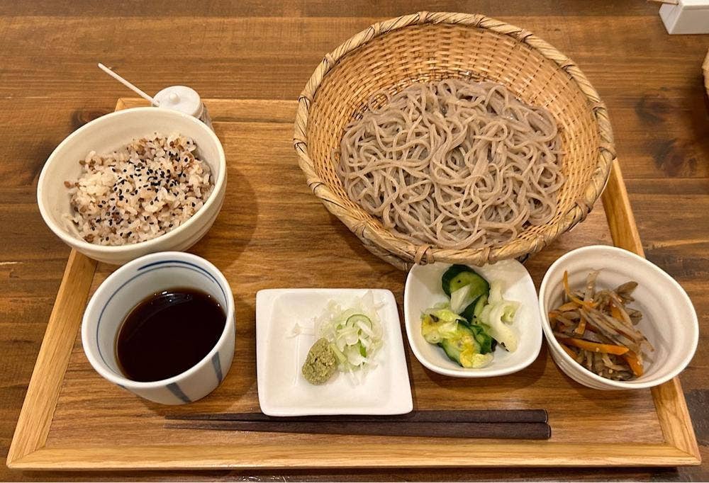 手打ちそば よしなり