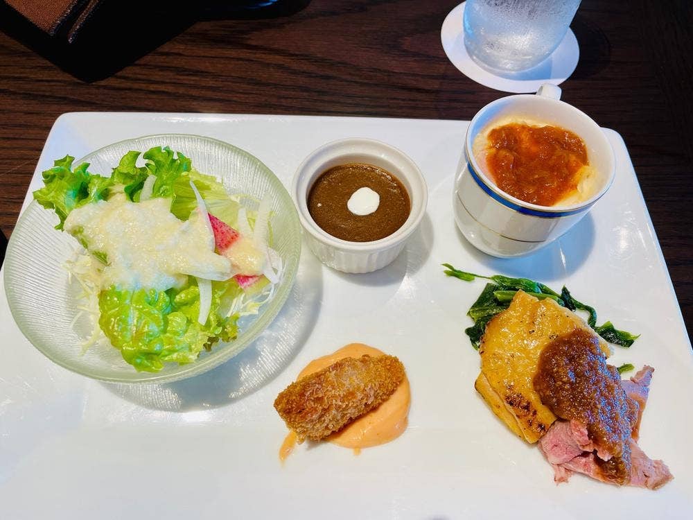 グリル タケシタ