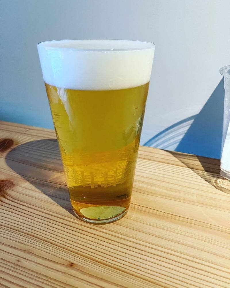 籠屋ビールスタンド