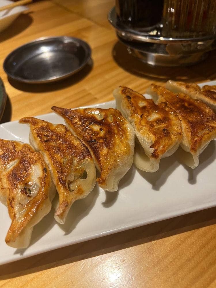 GYOZA BAR 都通本店
