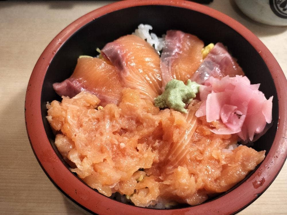 丸万寿司 OAP店